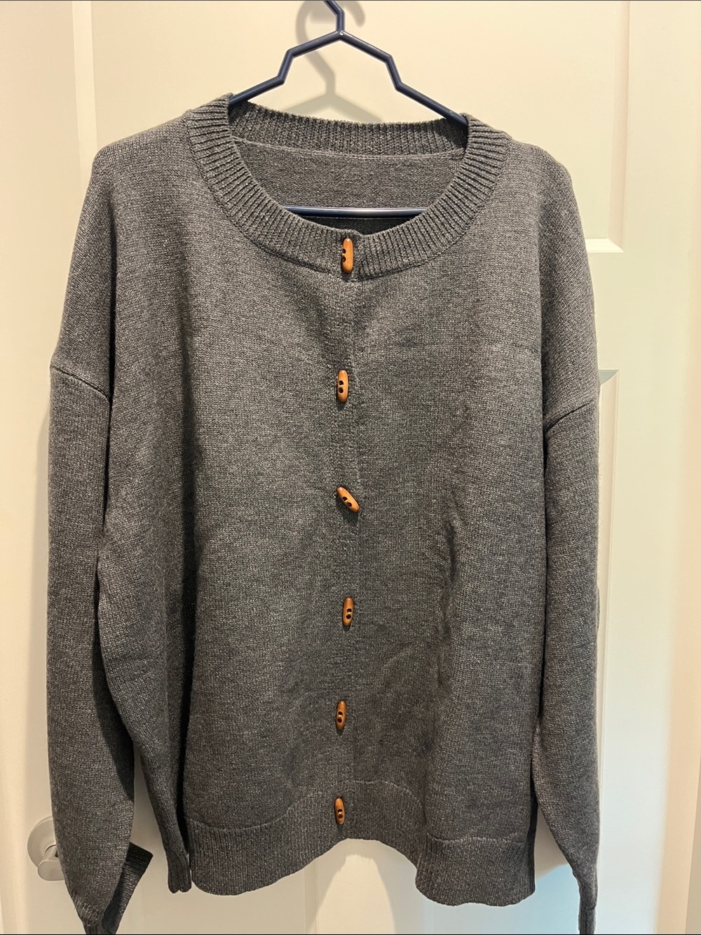 Women’s gray cardigan